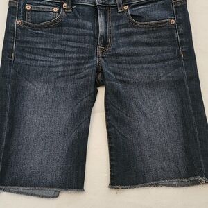 American Eagle Bermuda Shorts Size 2 Dark Blue Super Stretch Skinny Denim